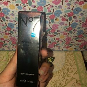 No7 Airbrush Away Foundation